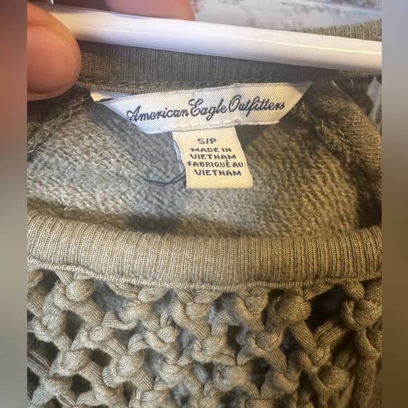 American Eagle Outfitters Olive Fringe Pullover Sweater Women’s Size S - Picture 2 of 5